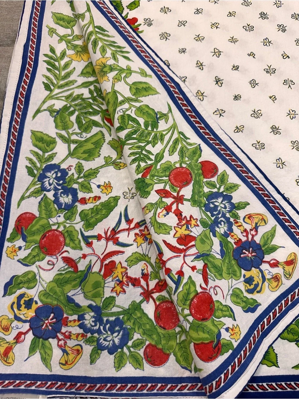 Williams Sonoma Garden Party Tablecloth Provence Floral French Country 70x90